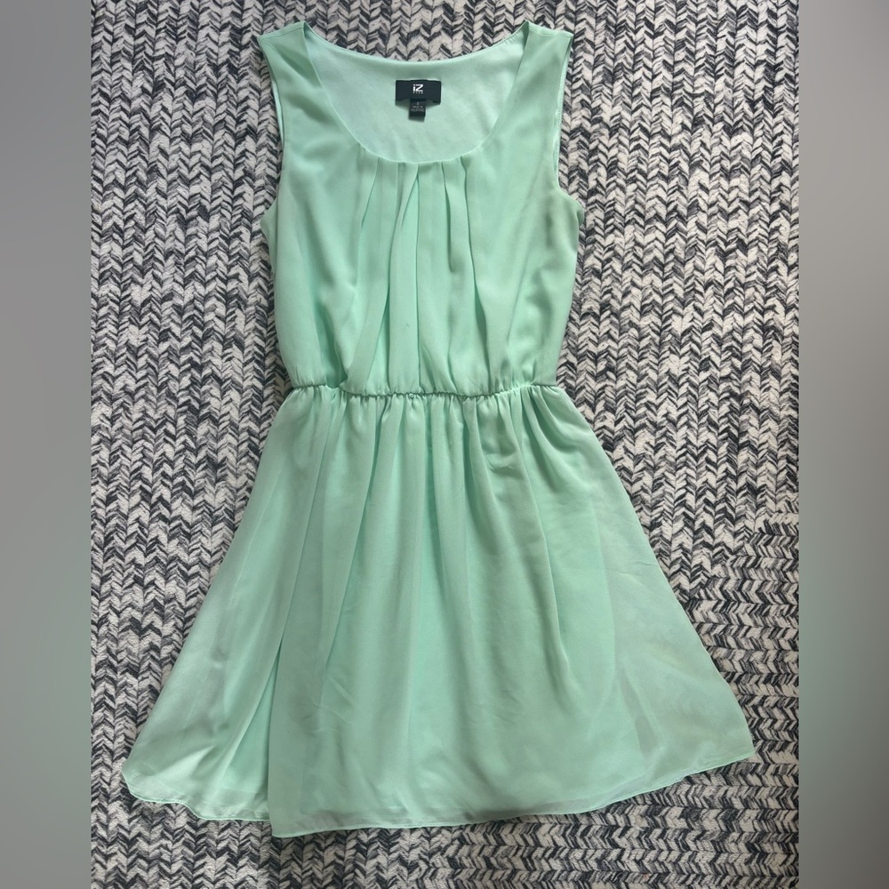 Iz Byer Mint Green Sleeveless Pleated Chiffon Mini Dress Size Small